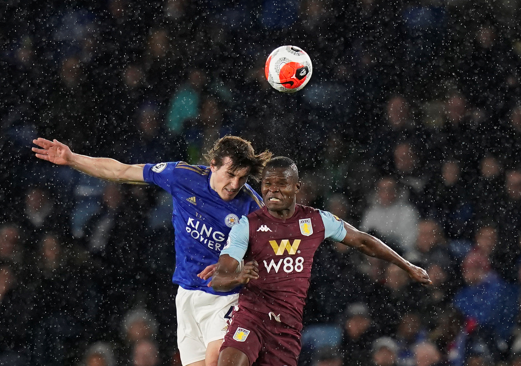 射门直挂球 射门直挂球